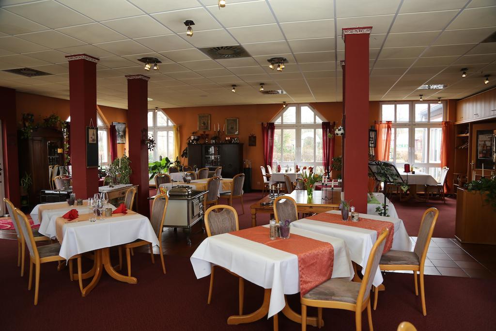 Hotel Taunus Residence Bad Camberg Exterior photo