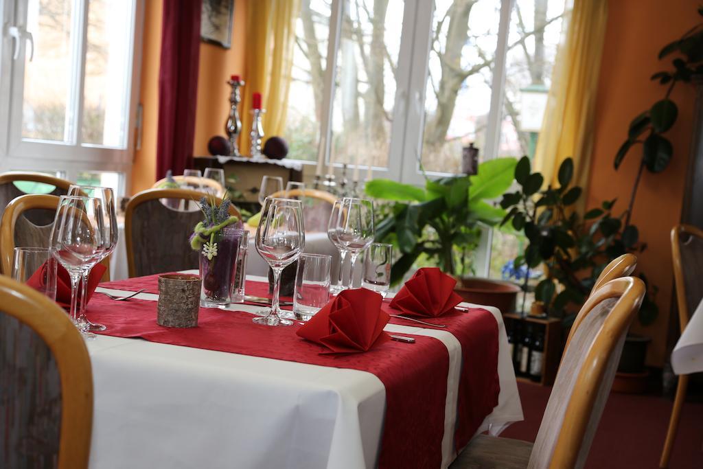 Hotel Taunus Residence Bad Camberg Exterior photo