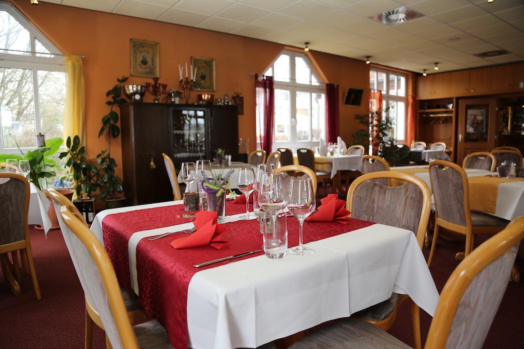 Hotel Taunus Residence Bad Camberg Exterior photo